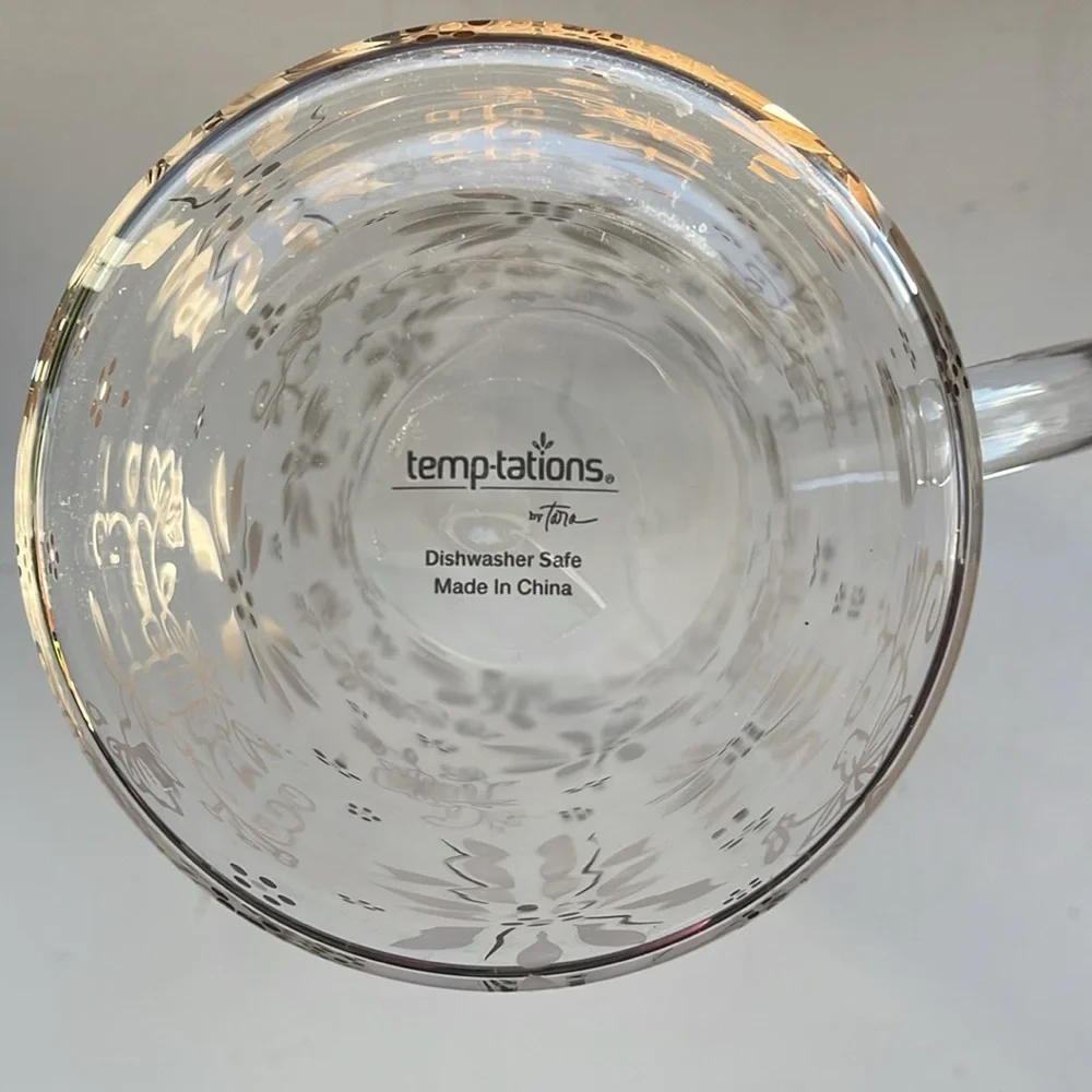 Temp-tations floral Water pitcher